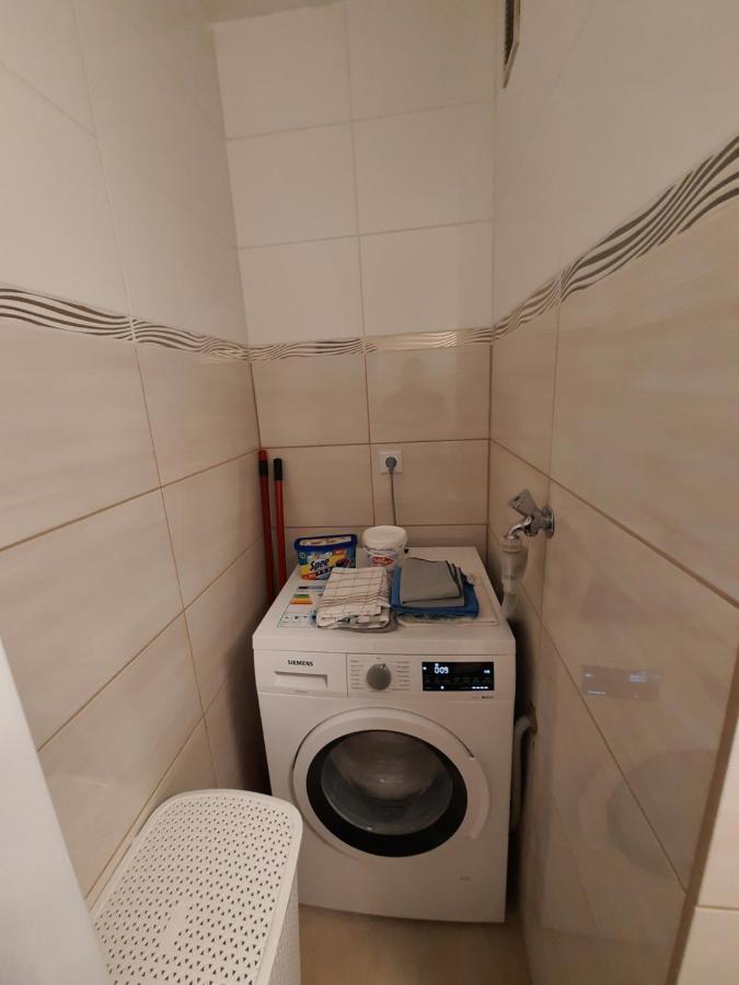 Moderne 3Zimmer Wohnung, In Koenigsbrunn Bei Augsburg Bagian luar foto