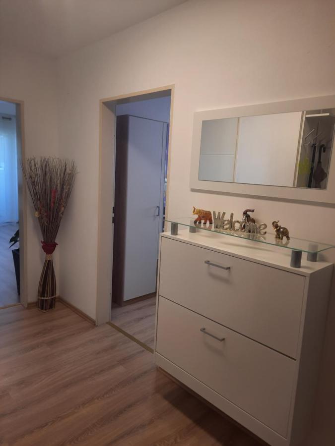 Moderne 3Zimmer Wohnung, In Koenigsbrunn Bei Augsburg Bagian luar foto