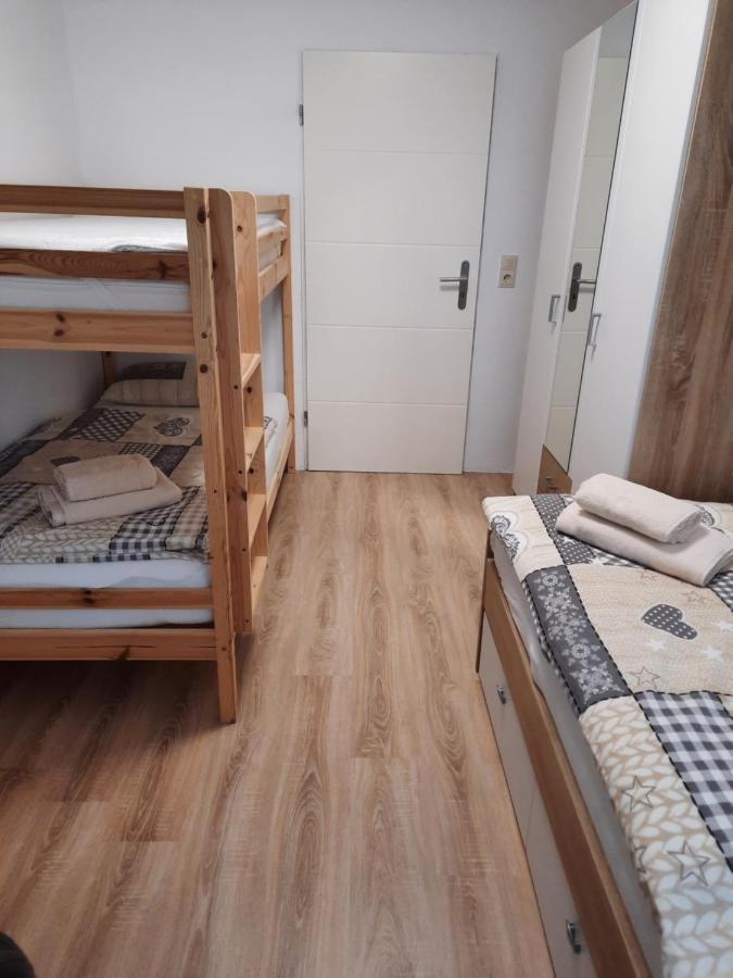 Moderne 3Zimmer Wohnung, In Koenigsbrunn Bei Augsburg Bagian luar foto